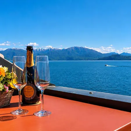 아파트 Yachting